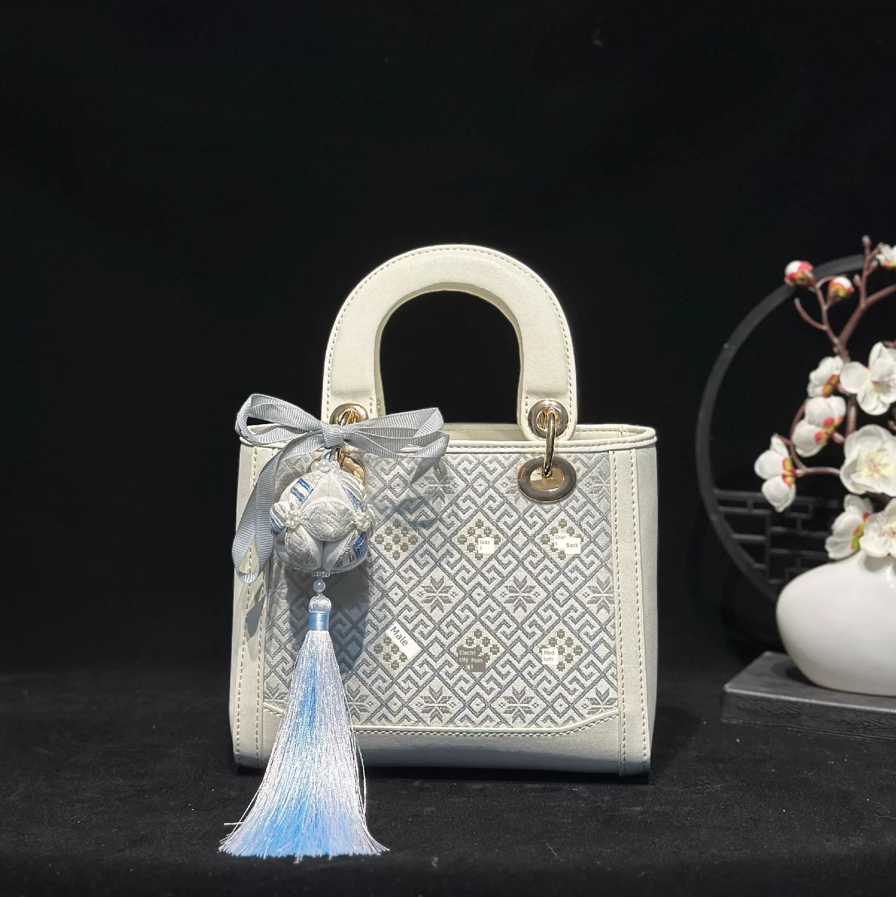 Diana Shoulder Bag — Brocade