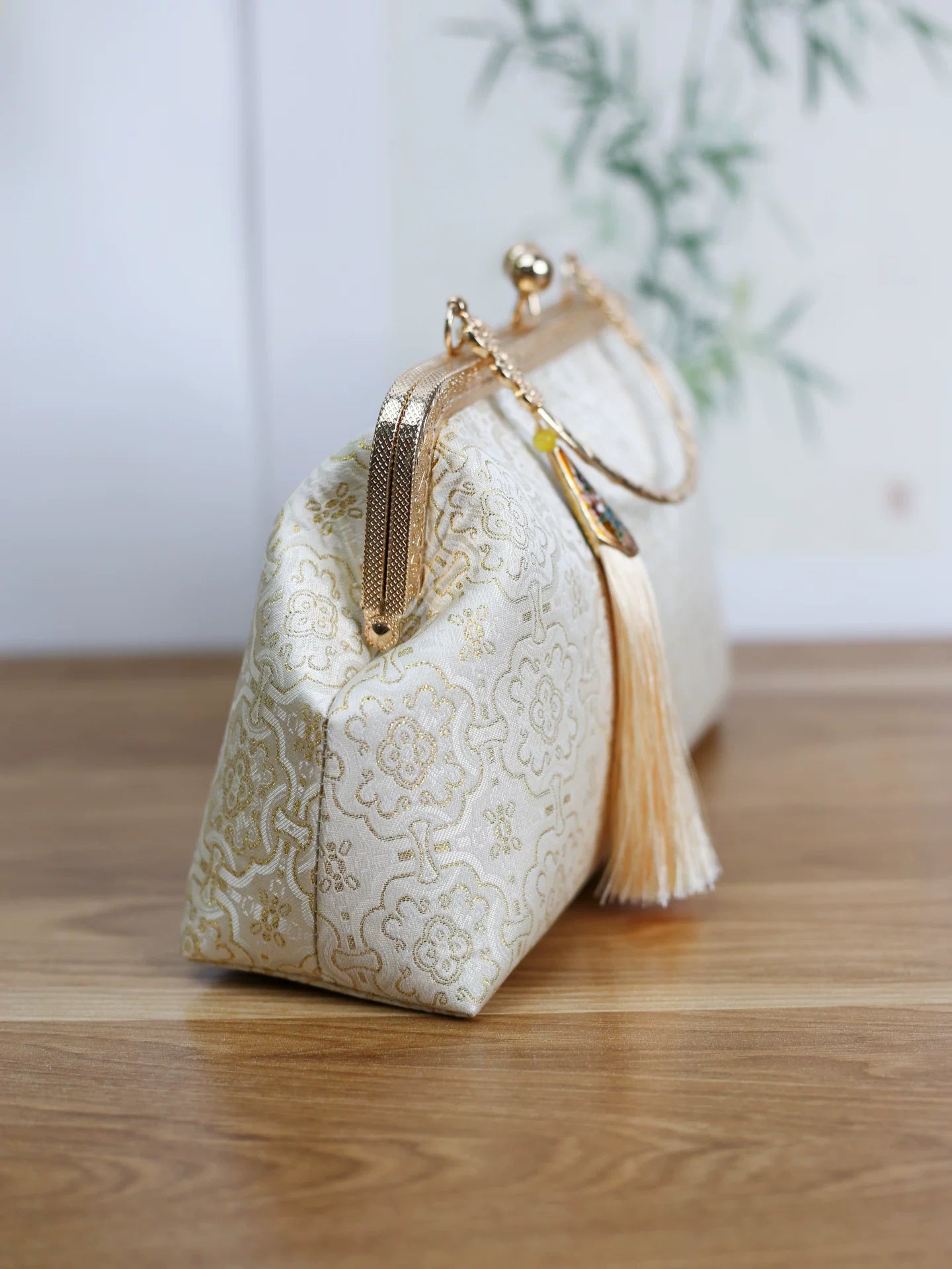 Antique Crossbody Handbag